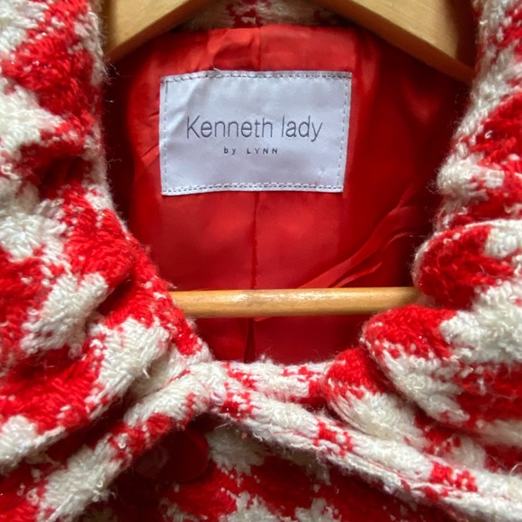 Kenneth Lady by  Lynn Coat. Size - M - Picture 9 of 14